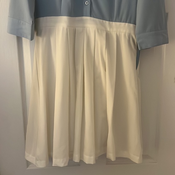 Preppy blue and white dress - Picture 3 of 3